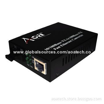 RJ45 to fiber, media converters in single mode 10/100Mbps auto-sensed and easily upgradesNew